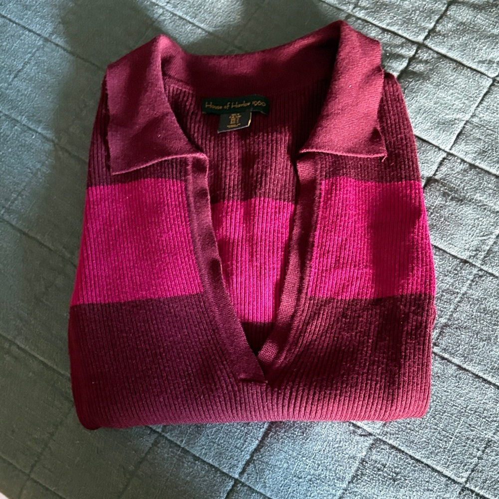 House of Harlow 1960 V-Neck Sweater -dark burgundy, magenta, dark orange stripes - Picture 5 of 6